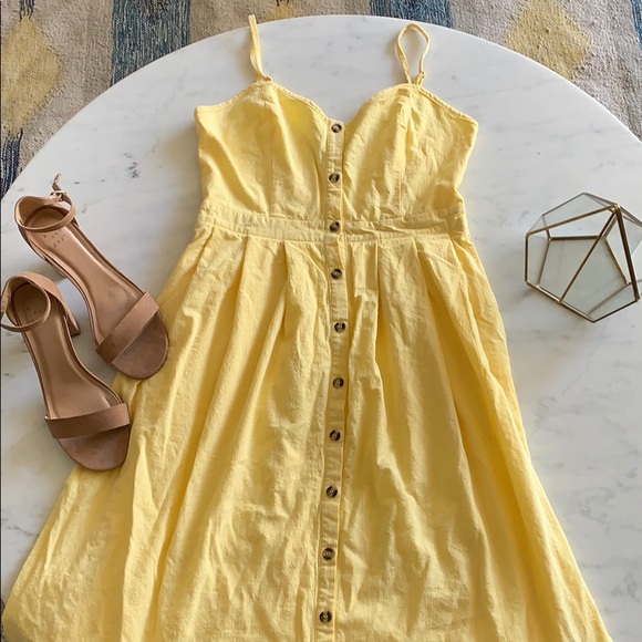 Lulus Dresses & Skirts - Lulu’s Yellow Midi Dress